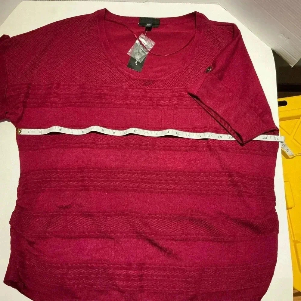 18/20 Lane Bryant Short Sleeve Women’s Sweater Round Neck W/Ruched Sides Top - Picture 5 of 7